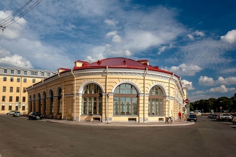 Круглый рынок (наб. Мойки, 3)
