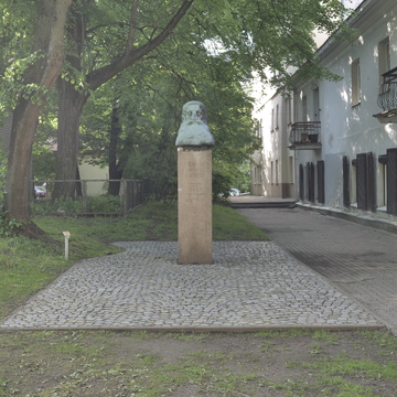 Monument of Vilna Gaon and the Former Great Synagogue