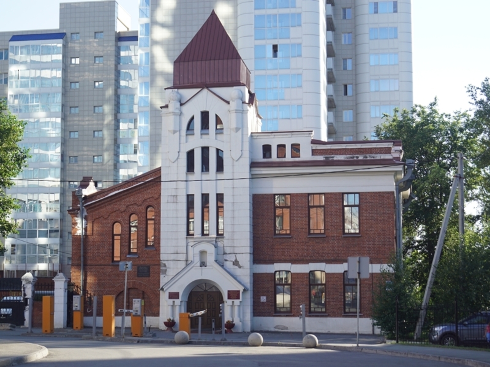 Городское училище, Красноярская, д.117