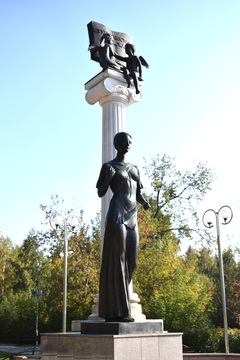 Памятник Святой Татьяне и студенчеству Томска