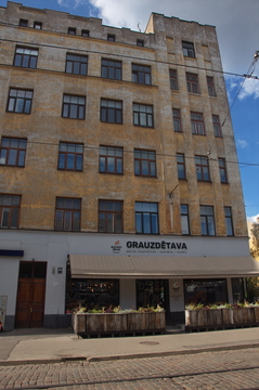 Miera street 29 / Jānis Vabulis