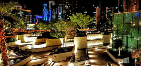 حديقة الدفنة.