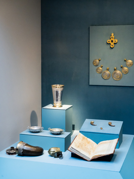 Витрина № 17