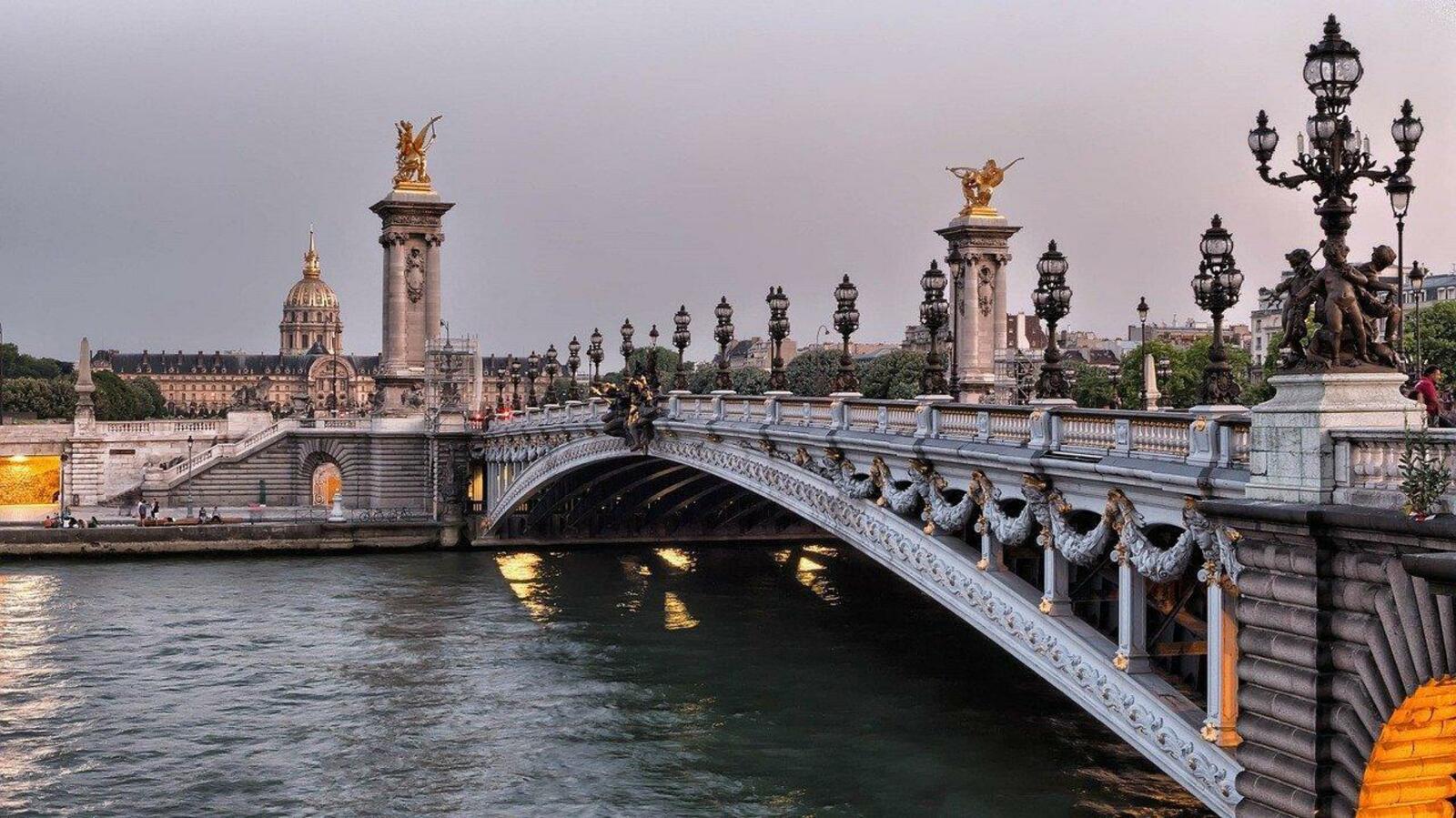 PONT ALEXANDRE III
