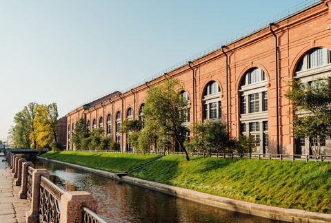 Часть 6. Берег Крюкова канала