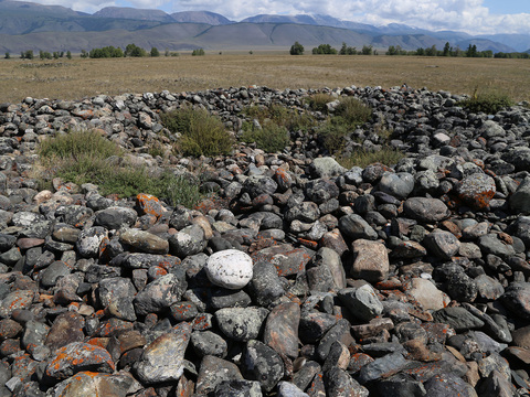 Алтайские курганы кенотафы