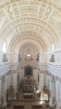 L’interno: l’aula centrale