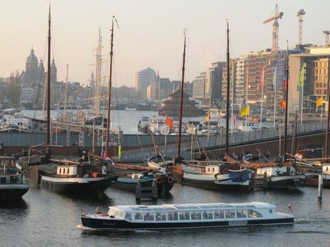 What's up tours East Architecture