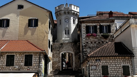 Башня Сахат Кула