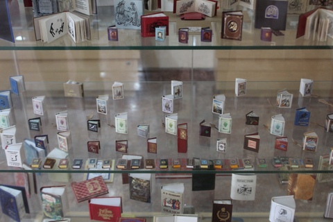 Музей миниатюрной книги