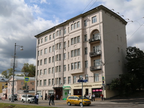 Волхонка, 6