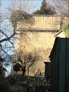 Vestiges des fortifications de Lyon - 里昂防御工事旧址