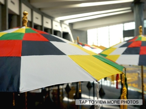 Payung Dadu (多色皇伞)