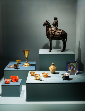 Витрина № 19