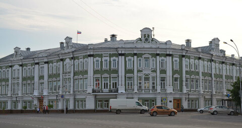 Гостиница 'Эрмитаж'. Городская администрация