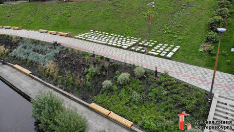 Памятник клавиатуре