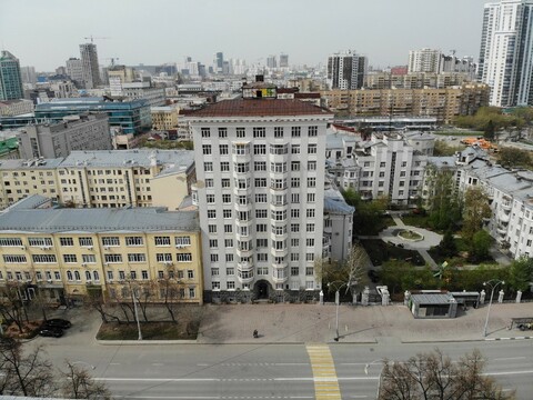 Второй Дом Горсовета "Дом Чекистов" ул.8 марта, 2