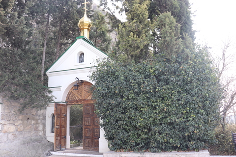 Комплекс пещерных храмов