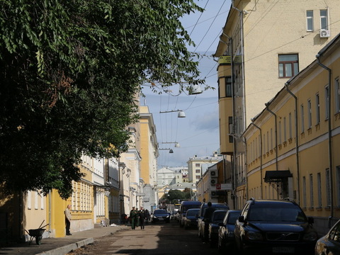 Большой Знаменский переулок