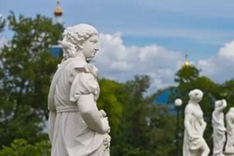 Аллея скульптур