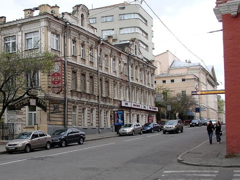 Улица Петровка