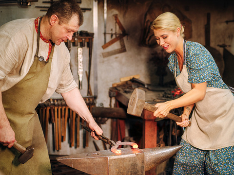 Владимир. Кузница-музей Бородиных