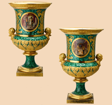 Ваза с изображением чинов Роты дворцовых гренадер в Тронном зале императрицы Марии Фёдоровны в Зимнем дворце. 1829