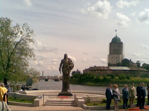 Петровская площадь