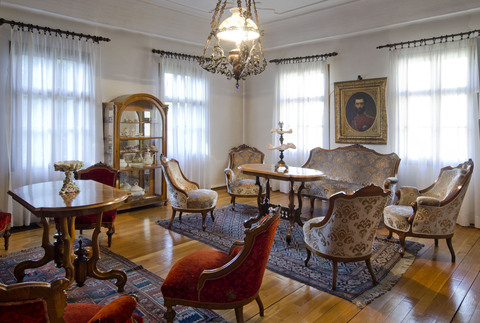 Салон у алт дојч стилу