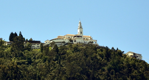 Cerro de Monserrate - Santuario del Señor Caído