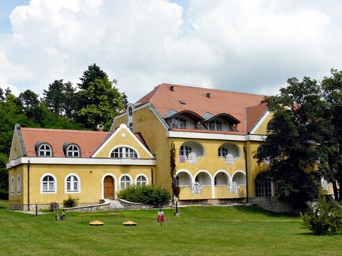 Cseri kastély, Tótvázsony