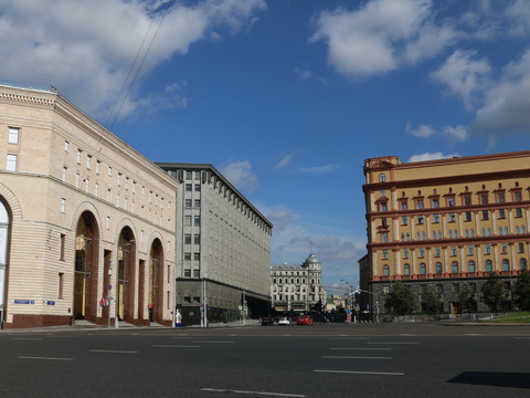 Лубянская площадь