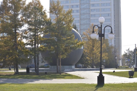 布赫霍尔茨广场