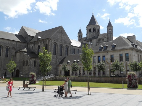 Discovering Nivelles