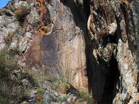 Куюсский грот