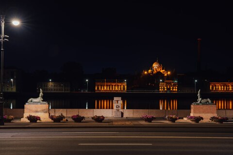 Санкт-Петербург. Набережные Невы