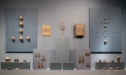 Витрина № 12