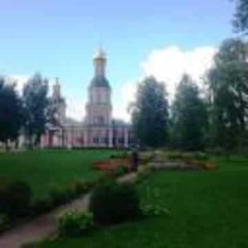 Храм Живоначальной Троицы Патриаршее Подворье в Усадьбе Свибло