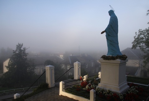 St. Mary statue and Karnicki’s chapel