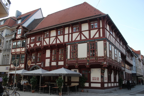 The Junkernschänke (The Squire’s Taproom)