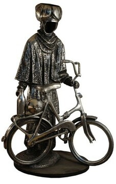 Еркин Мергенов. Встреча. 1986-1988. Алюминий, дерево.