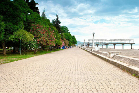 Набережная Диоскуров