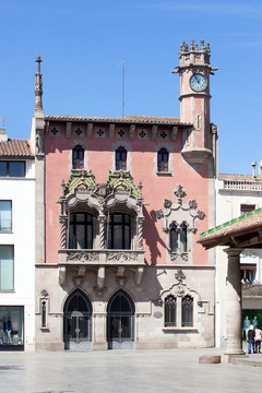 13. El Ayuntamiento (1904)
