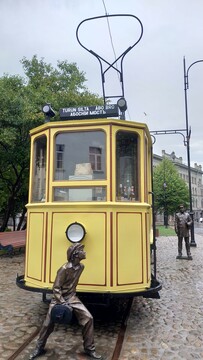 Трамвай-памятник