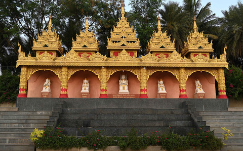 AMPHITHEATRE