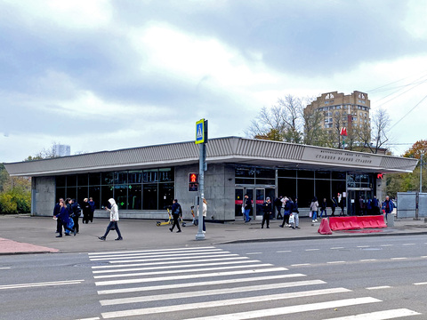 Станция метро Водный Стадион