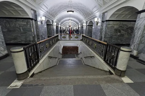 6. Станция Курская Арбатско-Покровской линии