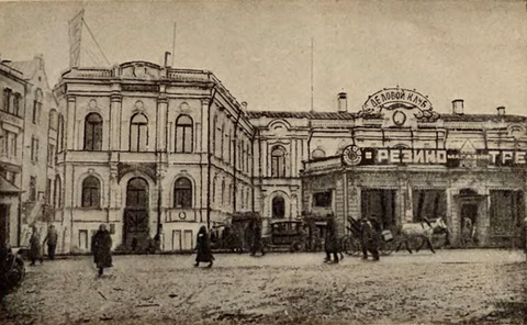 Усадьба Черткова и магазин "Охотник"