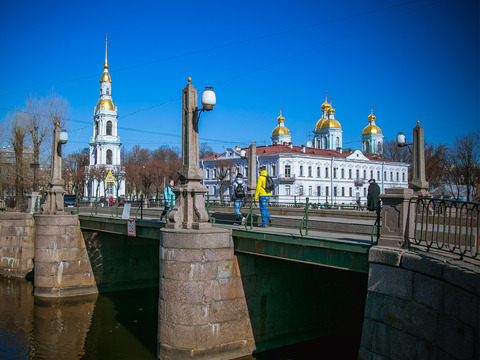 Пикалов мост