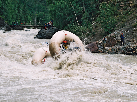 Чуйские пороги